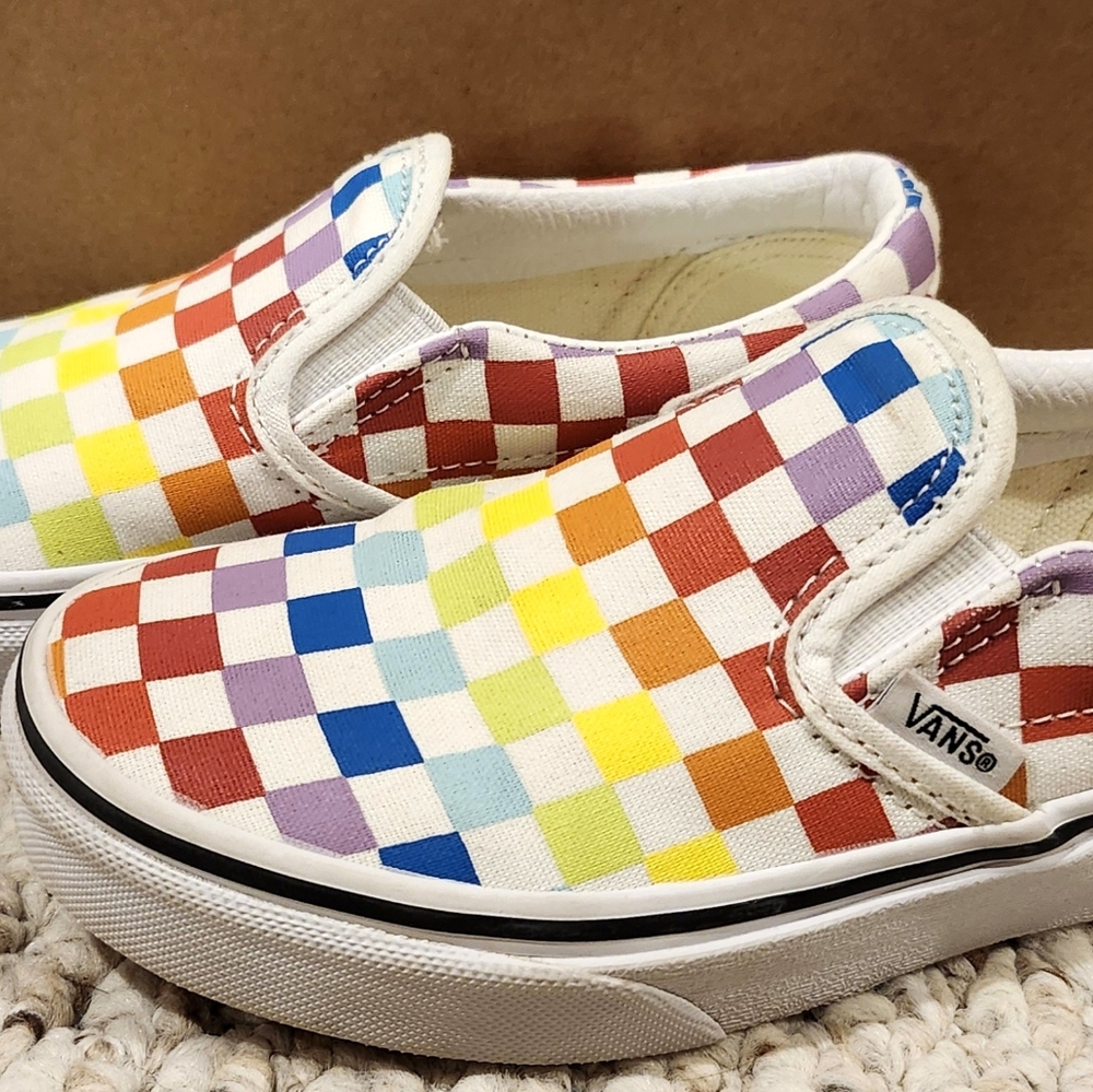 Rainbow Checkered VANS - kids 13.5